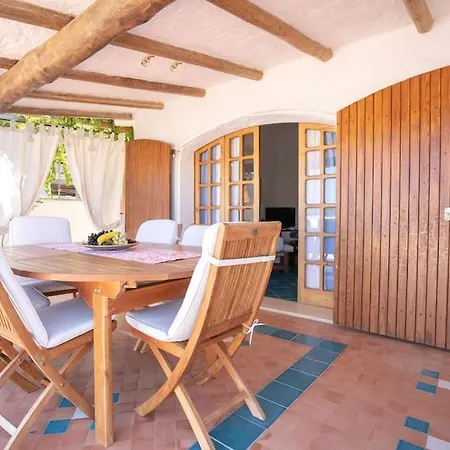 Casa Turchese بيت للعطل أولبيا